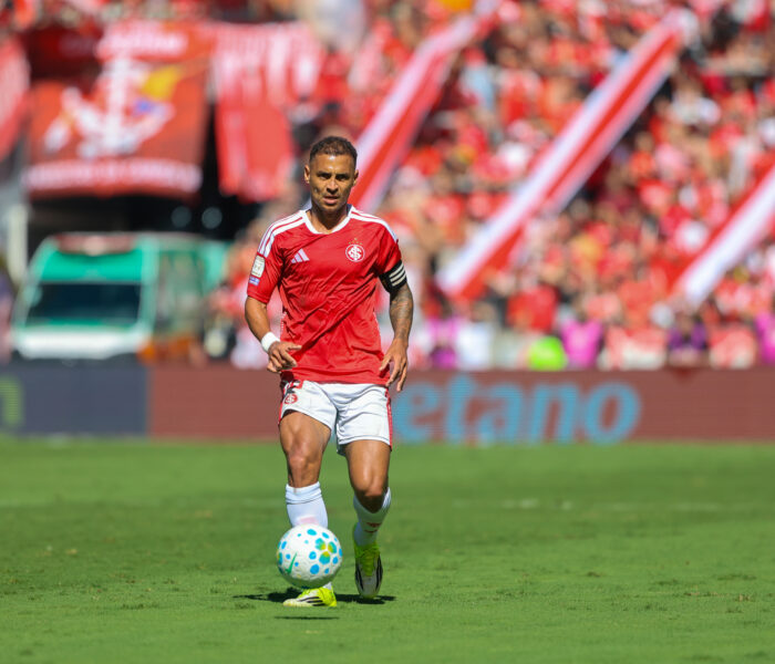 Alan Patrick, Internacional