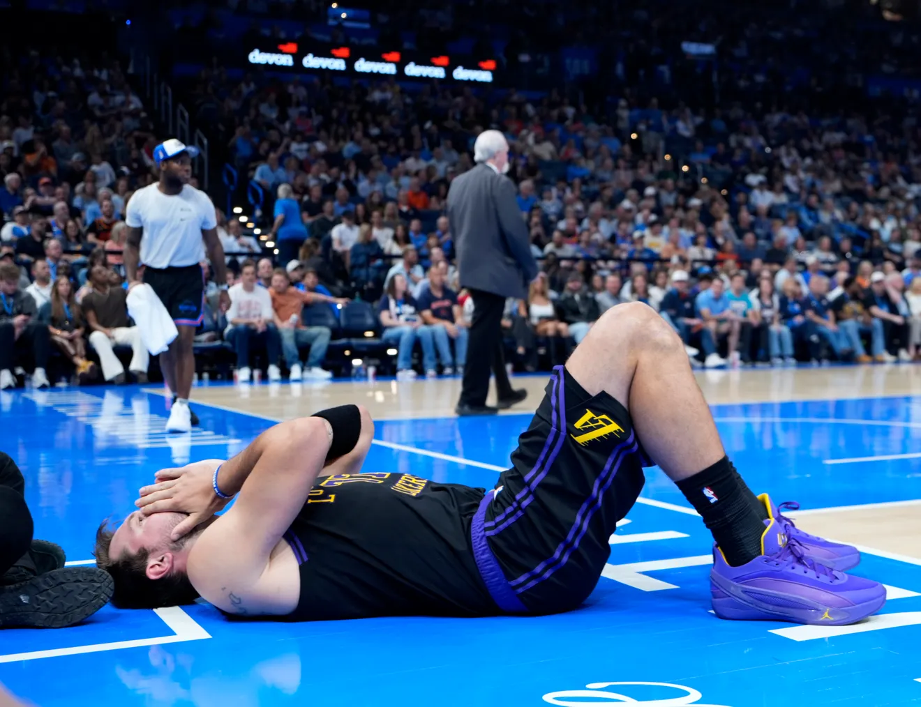 Luka Dončić merece isenção para All-NBA ou o critério dos 65 jogos deve valer para todos?