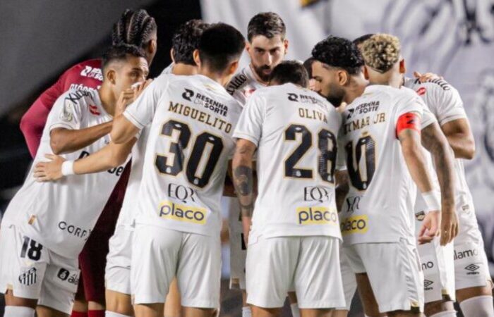 Santos empata Coritiba