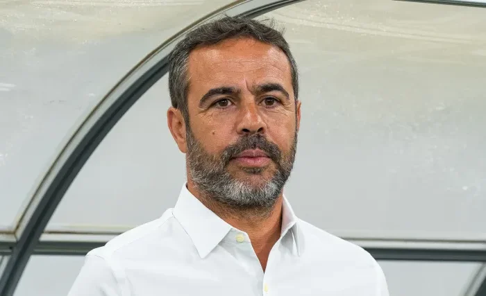 Cruzeiro inicia "nova era" com Artur Jorge e busca nova identidade; Confira
