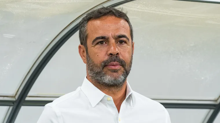 Cruzeiro inicia "nova era" com Artur Jorge e busca nova identidade; Confira