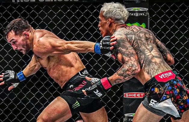 Michael Chandler perdeu para Charles Oliveira