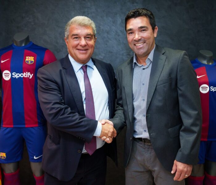 Joan Laporta e Deco, ambos membros da gestão atual do Barcelona. Foto: Divulgação/FC Barcelona.