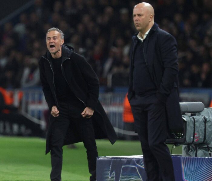 arne slot e luis enrique liverpool psg