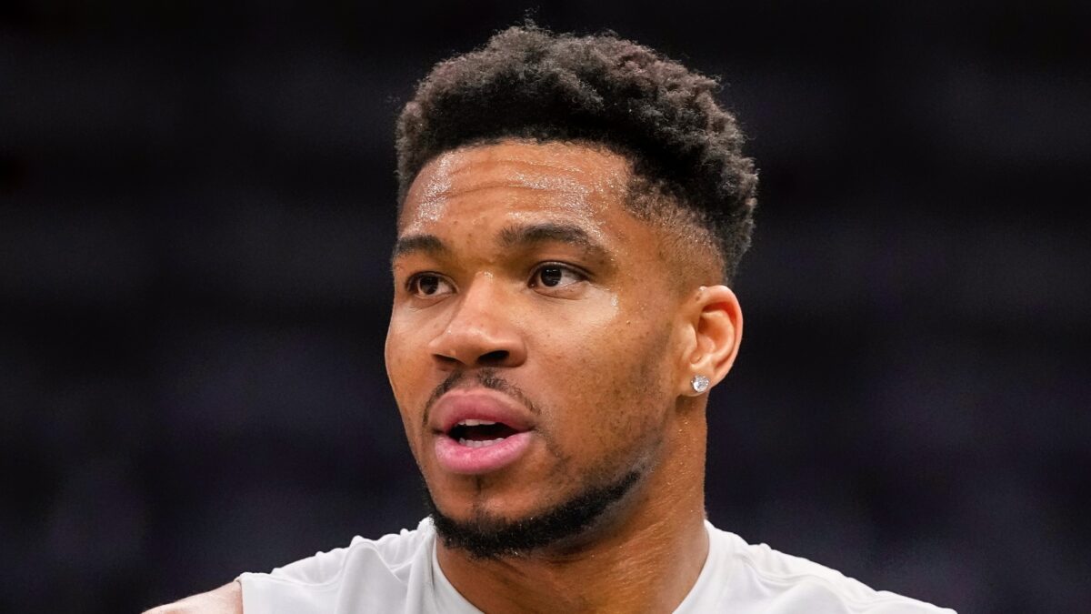Giannis Antetokounmpo: Times plausíveis para uma troca