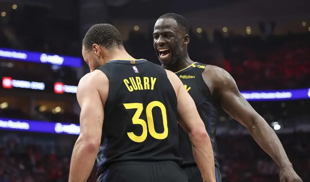 Dupla Stephen Curry e Draymond Green ainda rende muito