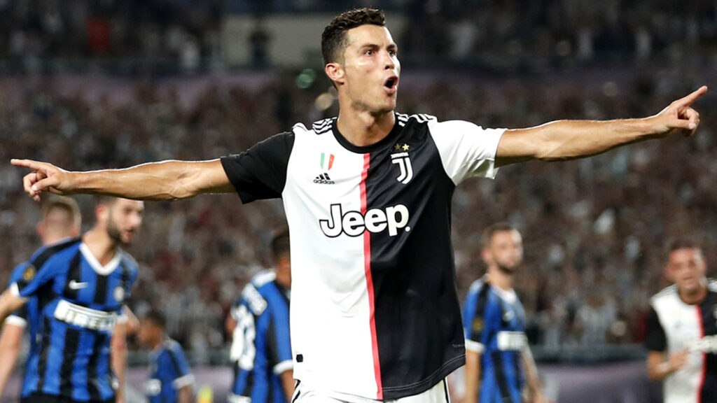 Cristiano Ronaldo com a camisa da Juventus em 2019. Foto: Reprodução/Serra Presidente.