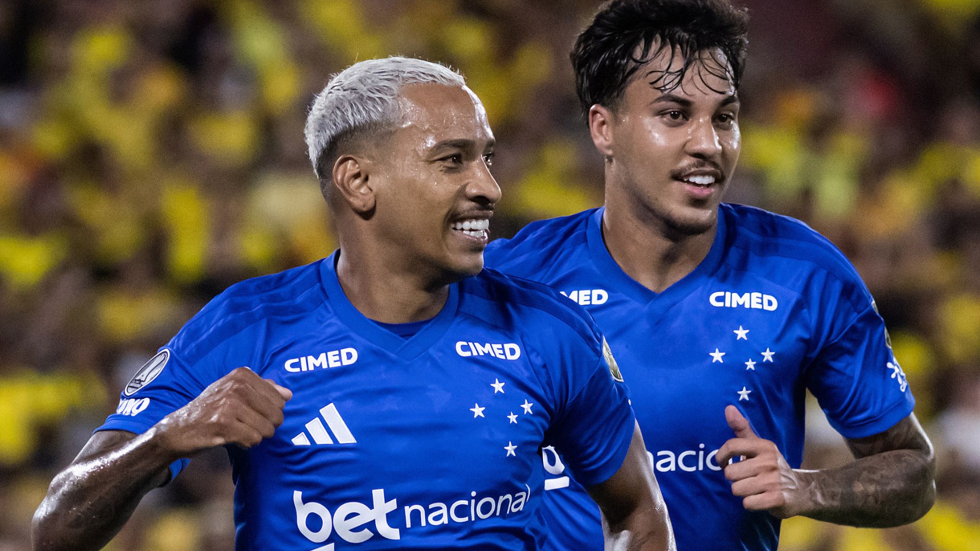 Cruzeiro vence Barcelona