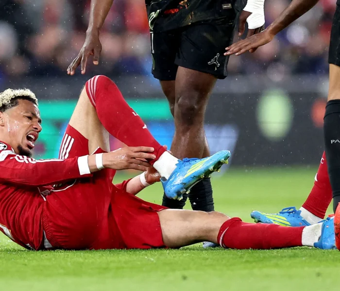 hugo ekitike injury