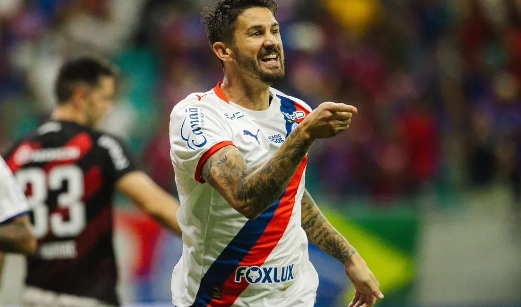 Everaldo reencontrou seu futebol no Bahia