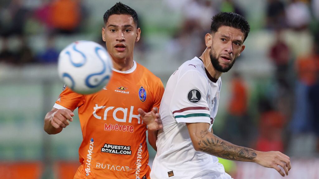 Fluminense domina o jogo, mas não consegue sair do 0x0 com o Deportivo La Guaira