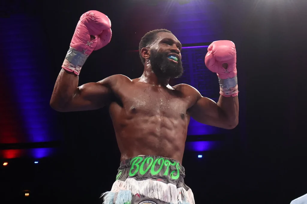 Jaron Ennis fecha o nosso top 10 melhores lutadores de boxe peso-por-peso na atualidade