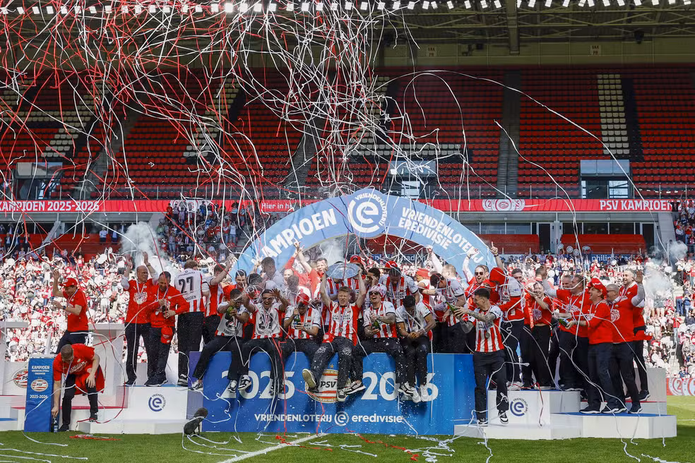 PSV, campeão holandês do Eredivisie de 2025/26