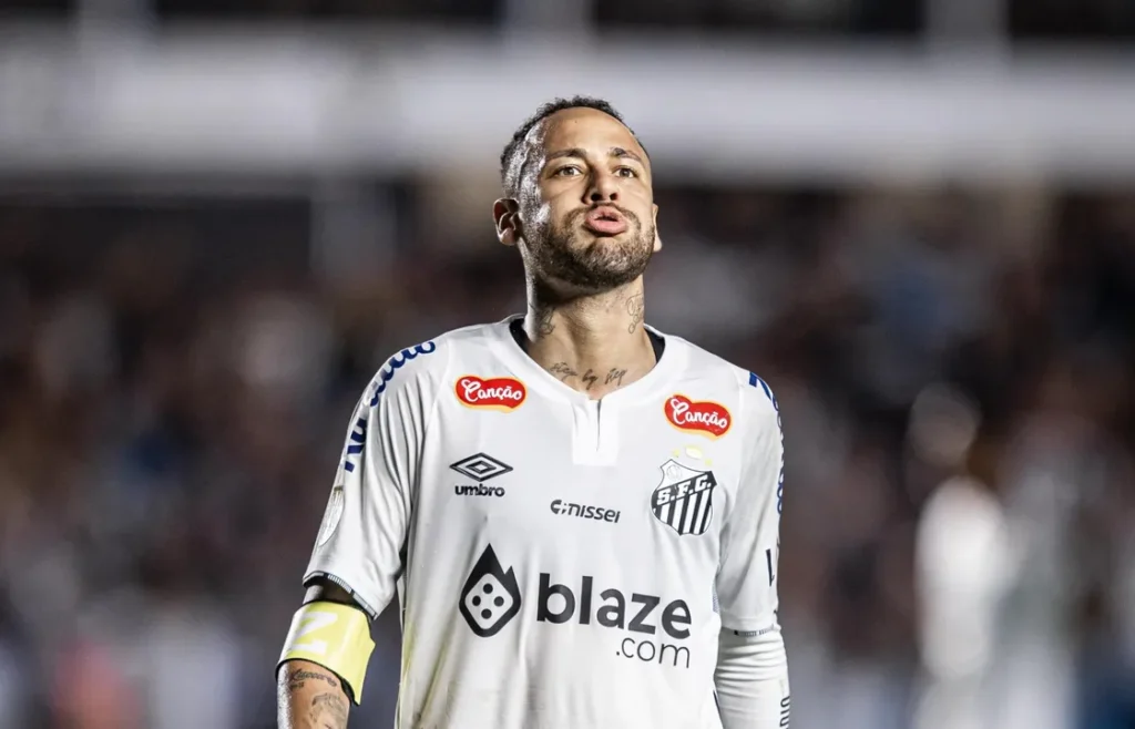 Neymar com a camisa do Santos. Foto: Divulgação/Santos FC.