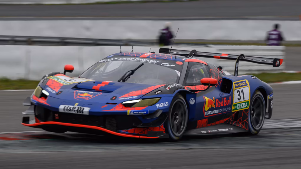 Verstappen é figura presente em competições de Endurance