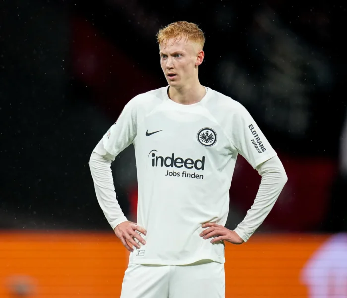 hugo larsson arsenal