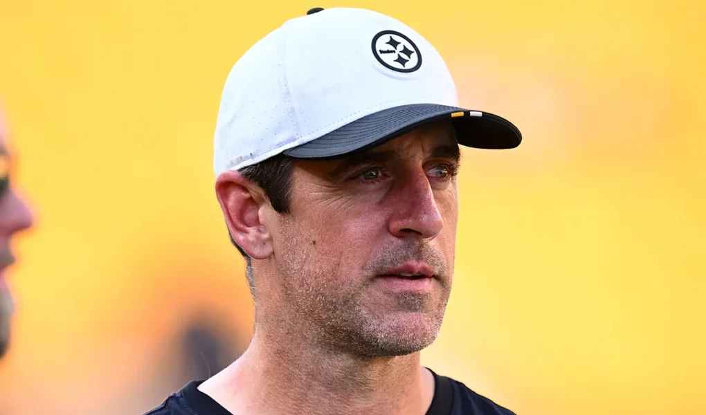 Aaron Rodgers confirma aposentadoria e obriga Steelers a acelerar busca por novo quarterback
