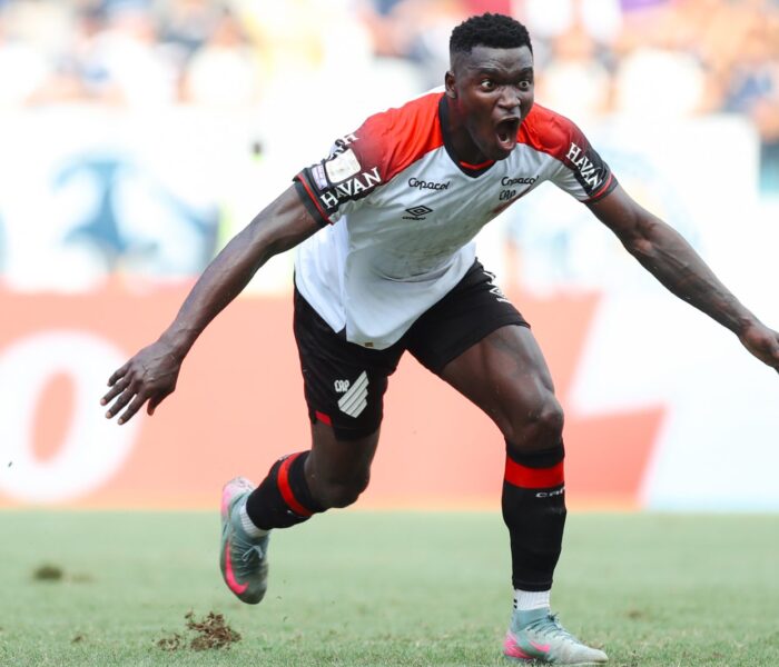 Kevin Viveros, Athletico Paranaense