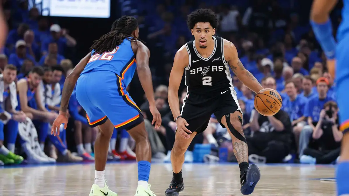 Dylan Harper pressiona De’Aaron Fox, mas jovem ainda está maduro
