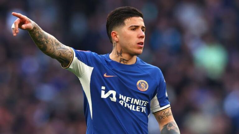 Enzo Fernández pode ser a peça que City e Real Madrid vão disputar após a saída de Rodri; confira