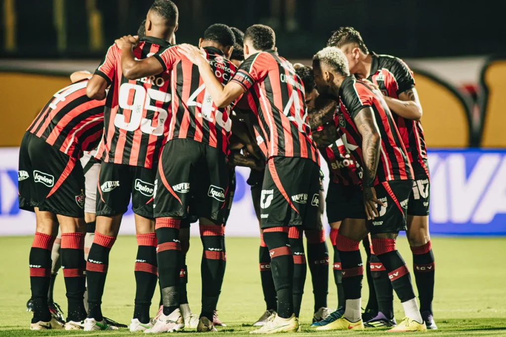 Vitória mal fora de casa