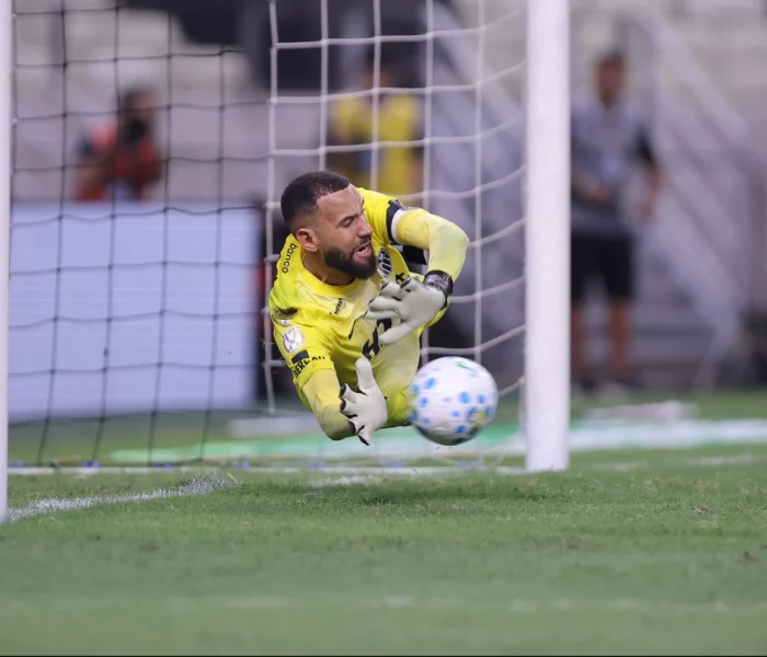 Éverson brilha de novo no Galo: Por que ele não é convocado?