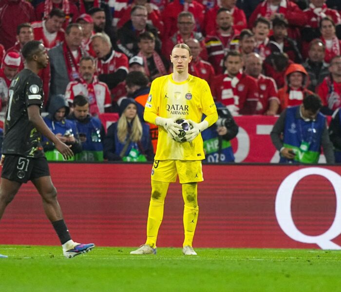Matvey Safonov PSG