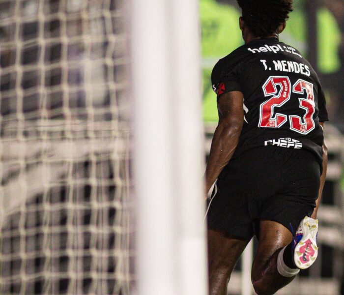 Vasco Thiago Mendes