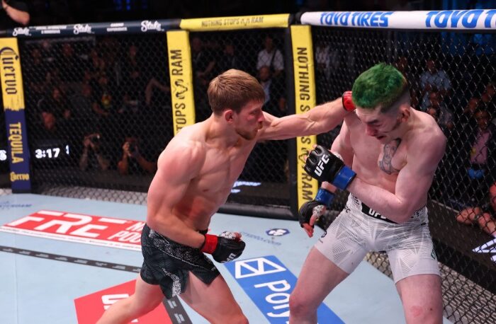 Arnold Allen vence Melk Costa no UFC Vegas 117