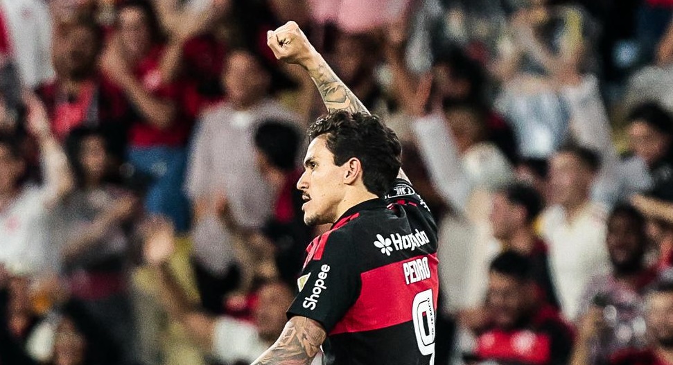 Pedro marcou para o Flamengo diante do Estudiantes