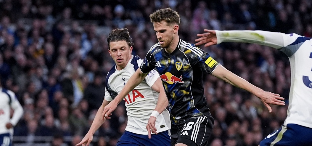 Tottenham x Leeds