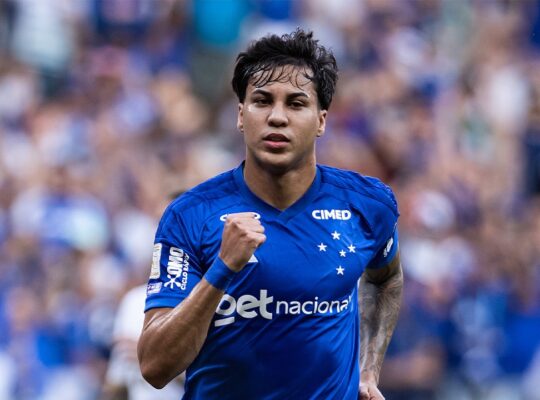 cruzeiro-vence-a-chapecoense-no-mineirao-pelo-brasileirao