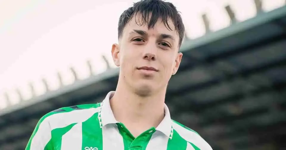 Paco Esteban, Lecce, Real Betis