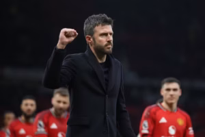 Manchester United efetiva Michael Carrick - Premier League