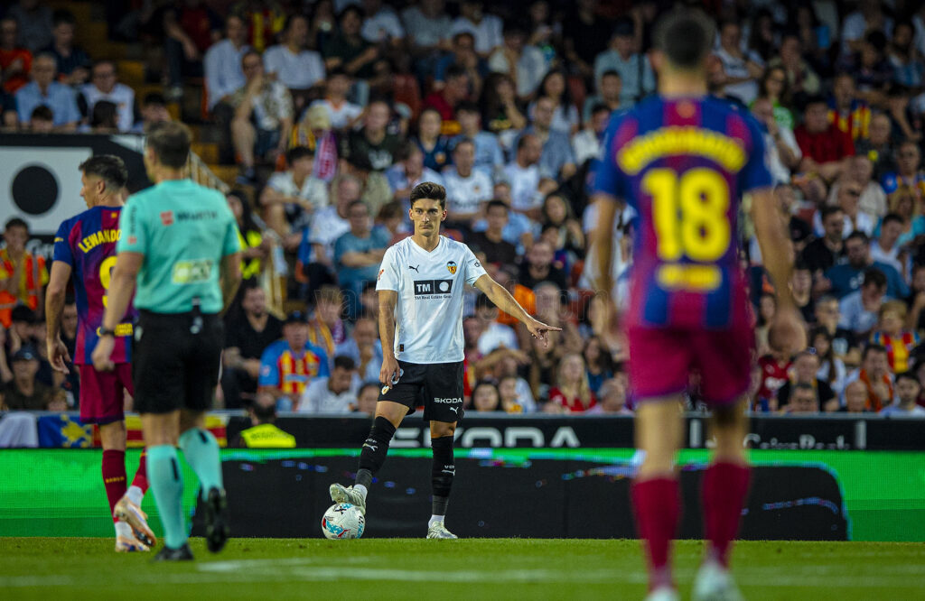 Valencia 3 x 1 Barcelona, La Liga 2025/2026
