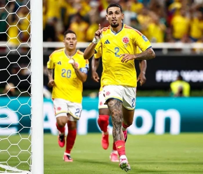 Colômbia - Muñoz festeja gol contra RD Congo