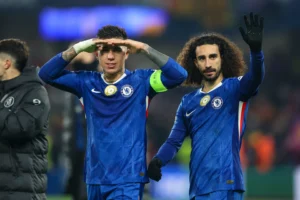 Enzo Fernández e Cucurella chelsea