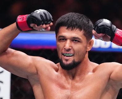 Ruziboev venceu no UFC Baku