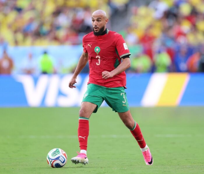 Noussair Mazraoui, Brasil x Marrocos, Copa do Mundo. Foto: Catherine Ivill/AMA/Getty Images