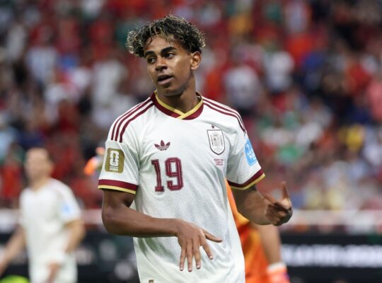 Lamine Yamal, Uruguai x Espanha, Copa do Mundo 2026. Foto: Carl Recine/Getty Images