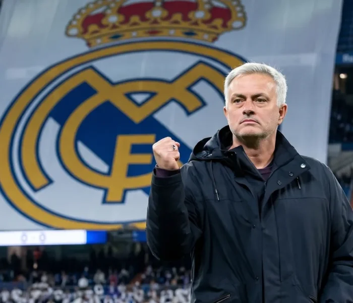 Real Madrid, José Mourinho. Foto: Bola Vip (imagem gerada por Gemini)