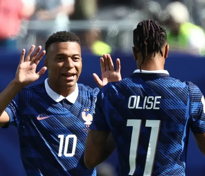 França - Mbappé e Olise