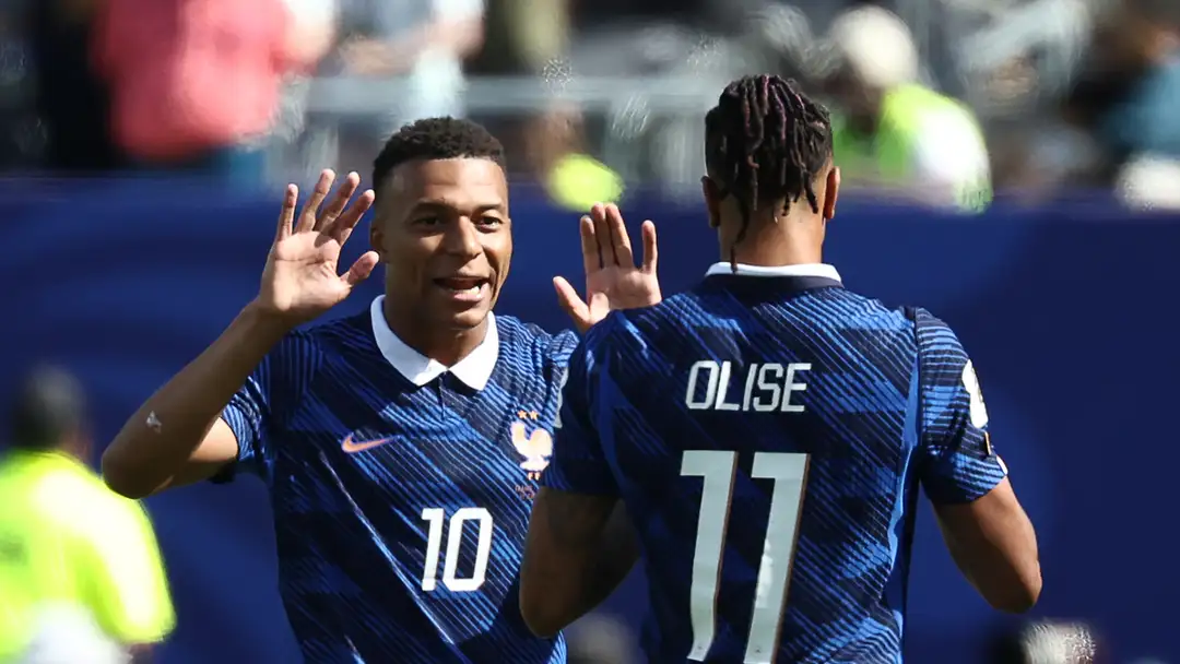 França - Mbappé e Olise