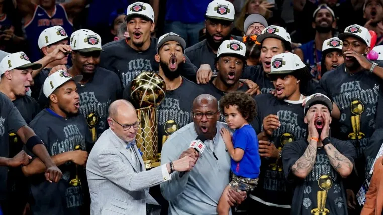 Os Knicks podem manter o núcleo campeão?