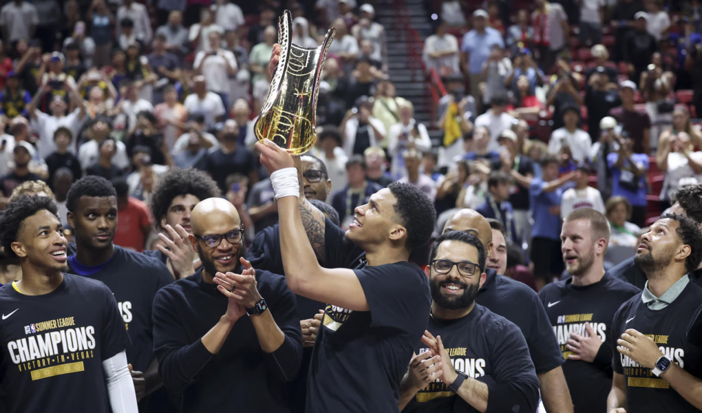 Warriors campeões.