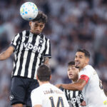 Botafogo derrota Santos no Estádio Nílton Santos, pelo Brasileirão de 2026