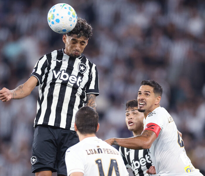 Botafogo derrota Santos no Estádio Nílton Santos, pelo Brasileirão de 2026