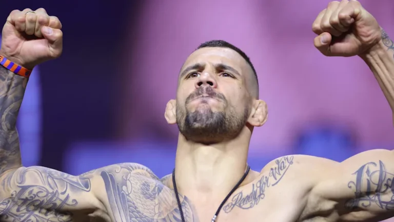 Aleksandar Rakic pode recuperar melhor forma nos pesados?