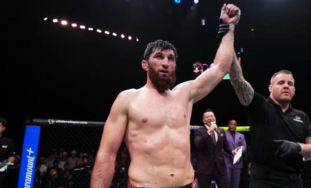 Ankalaev venceu a luta principal do UFC Abu Dhabi