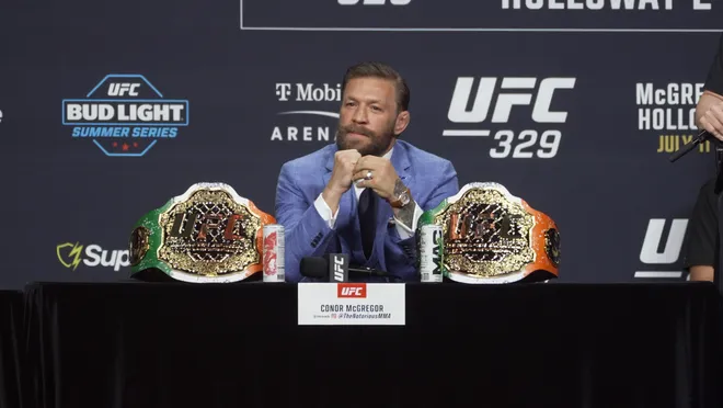Conor McGregor UFC 329